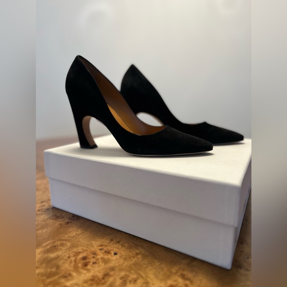 Chloe Oli Black Suede Pumps - Picture 4 of 16